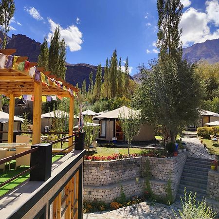 Mystique Meadows Earth Homes Hundar Εξωτερικό φωτογραφία